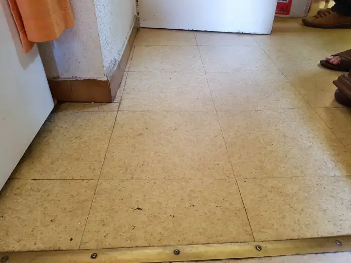 Expertise d'un affaissement de plancher d'un appartement situé à Montpellier dans le Languedoc Roussillon
