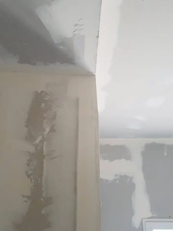 Expertise de malfaçons dans la réalisation de l'extension d'une villa à Teyran dans l'Hérault