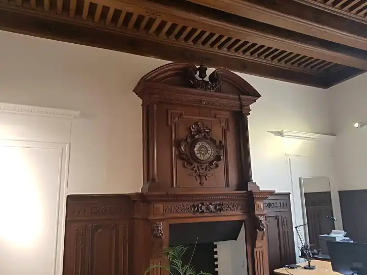 Avis et conseils techniques sur l’état d’un plancher d’un immeuble de Montpellier dans l'Hérault