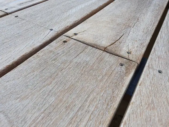 Expertise d’une terrasse en bois d’une villa située à Combaillaux dans l’Hérault